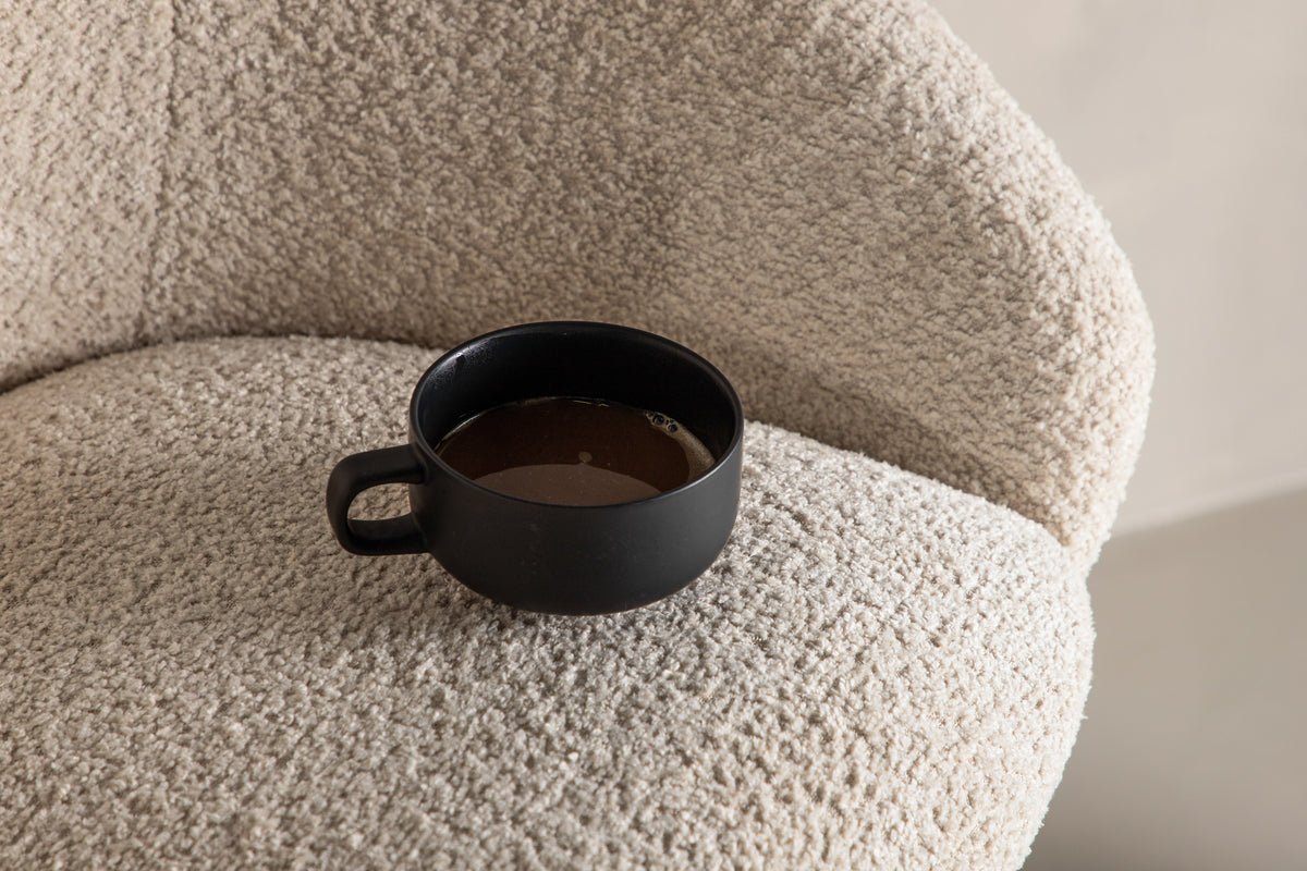 2er Set - Barhocker Briska mit Sitz aus weißem Teddyfell