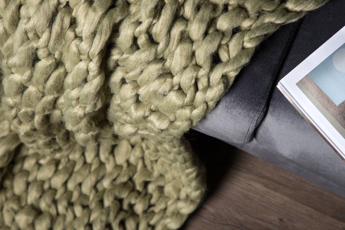 Tagesdecke Velano – Soft-Touch Wohndecke (170×130 cm)