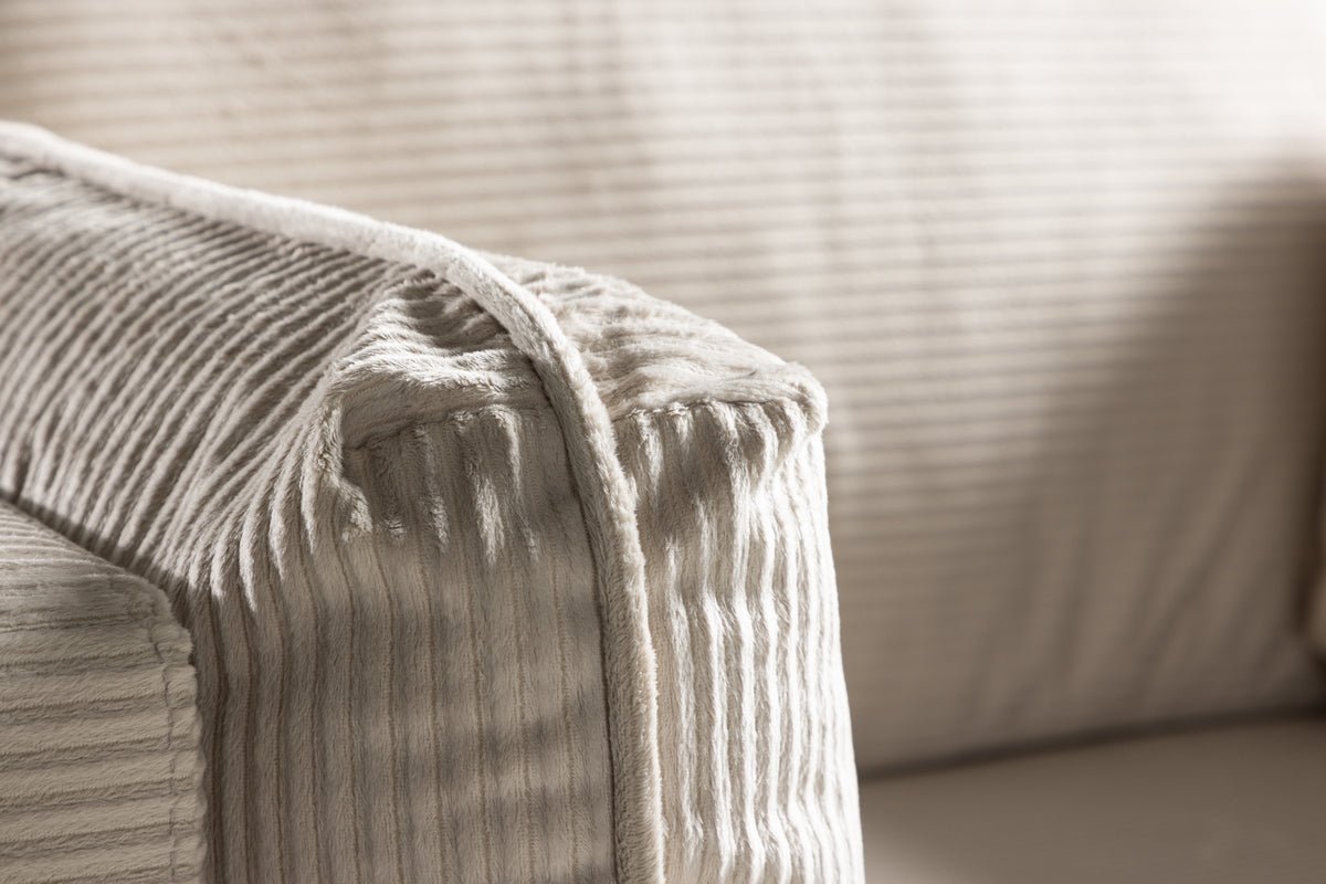 Sessel Pippi Langstrumpf - verschiedene Farben und Materialien wählbar