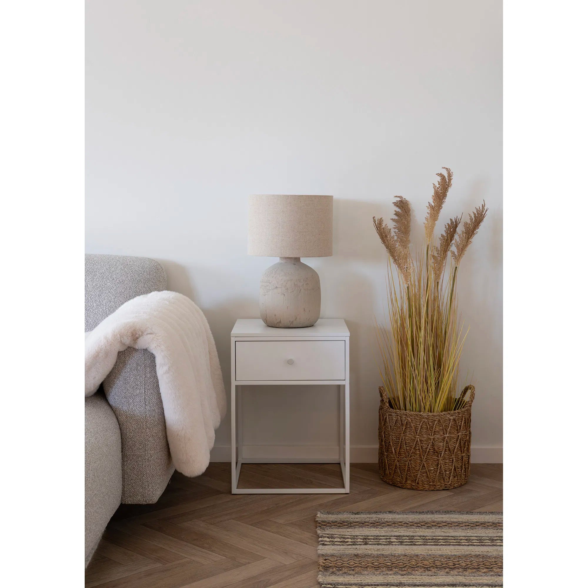 Designer Nachttisch Lana