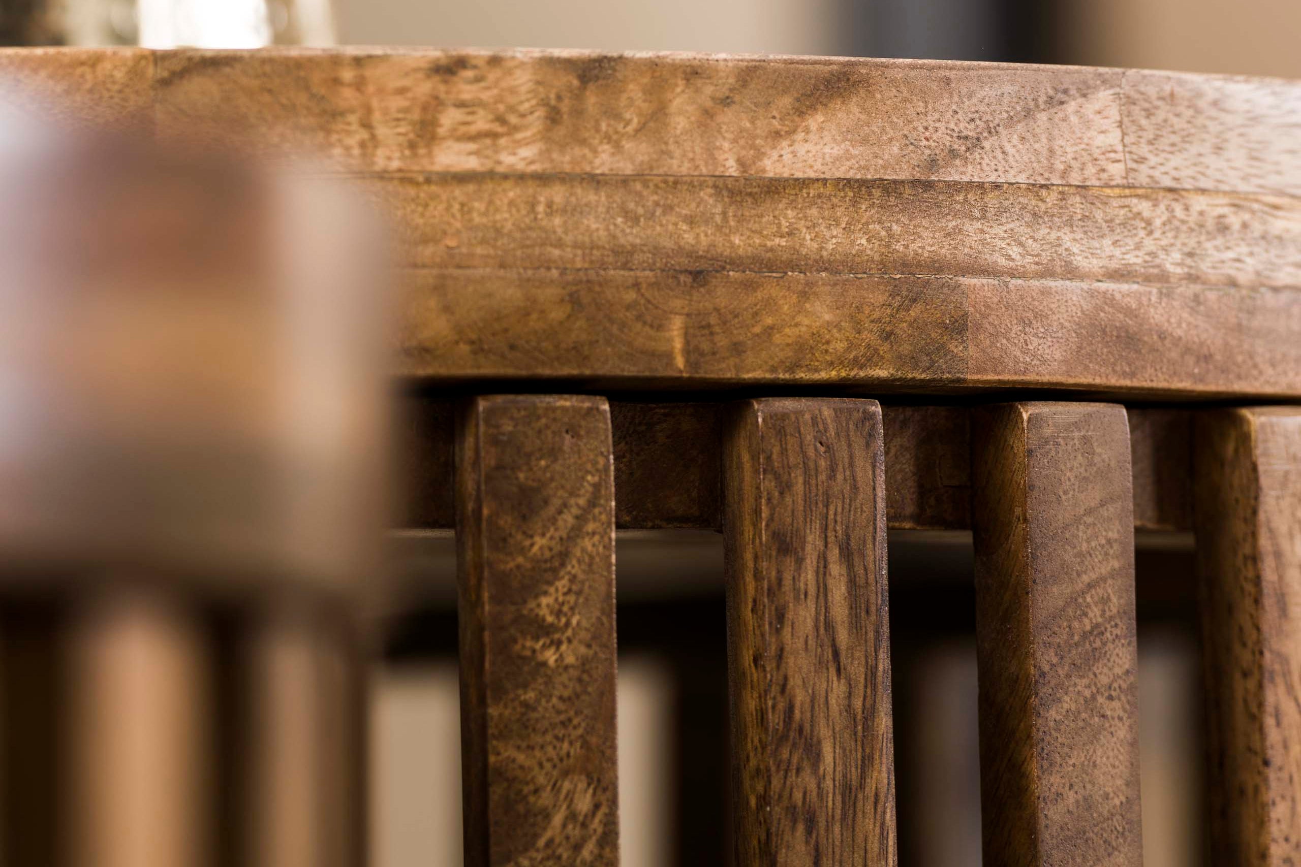 Couchtisch Marula - 2er Set aus Mangoholz mit sandfarbenem Finish