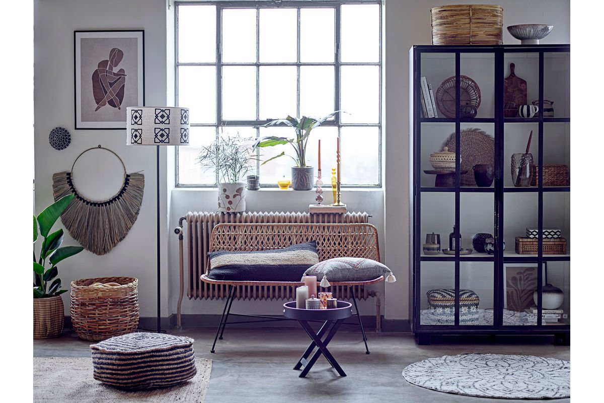 Deko-Blumentopf Ardea – Florales Design in Weiß