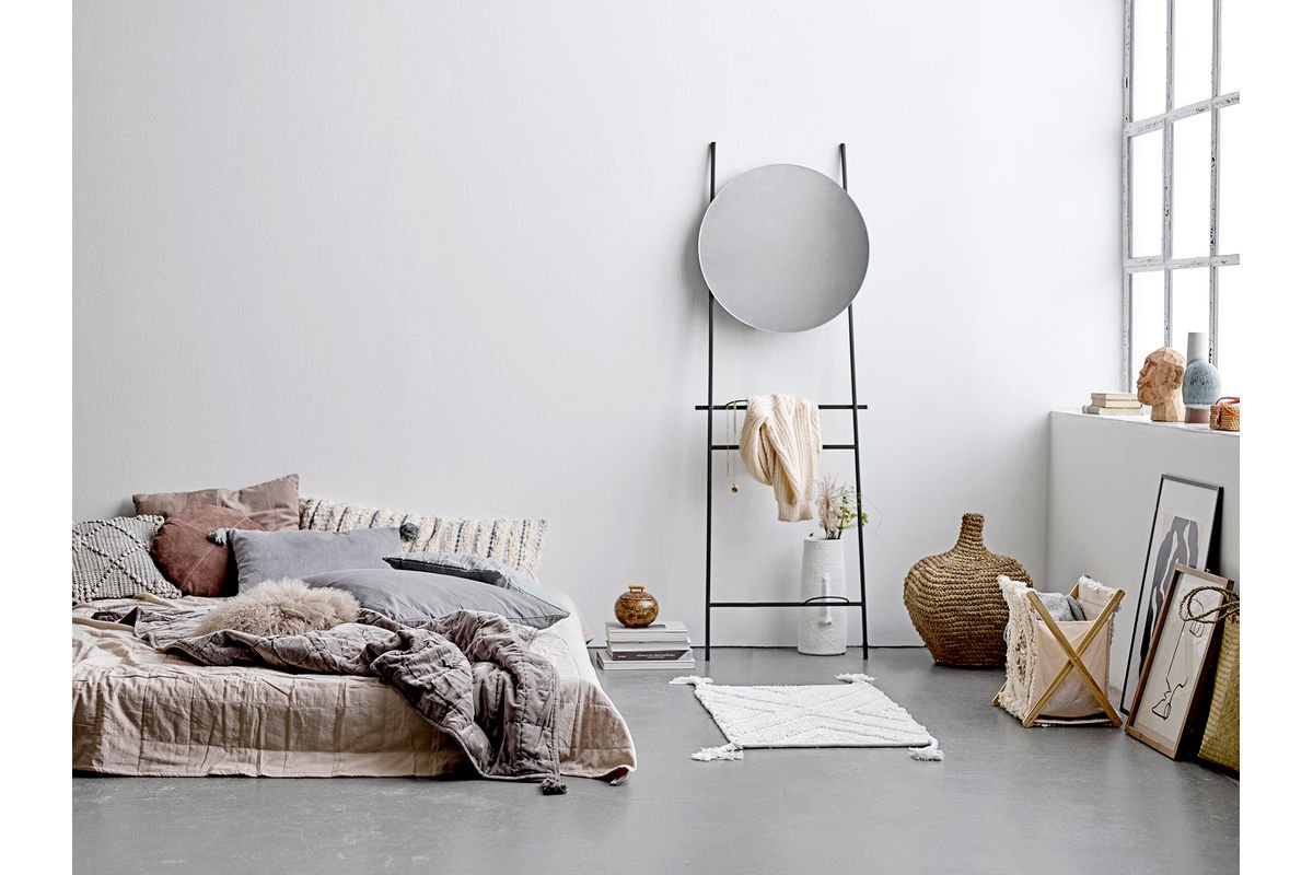 Vase "Running Nose" - Terrakotta