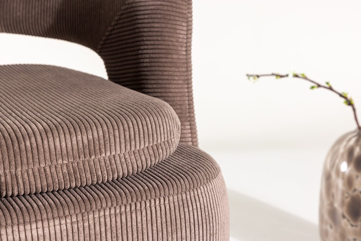 Sessel Velina - mit braunem Polyester- Manchester Stoff