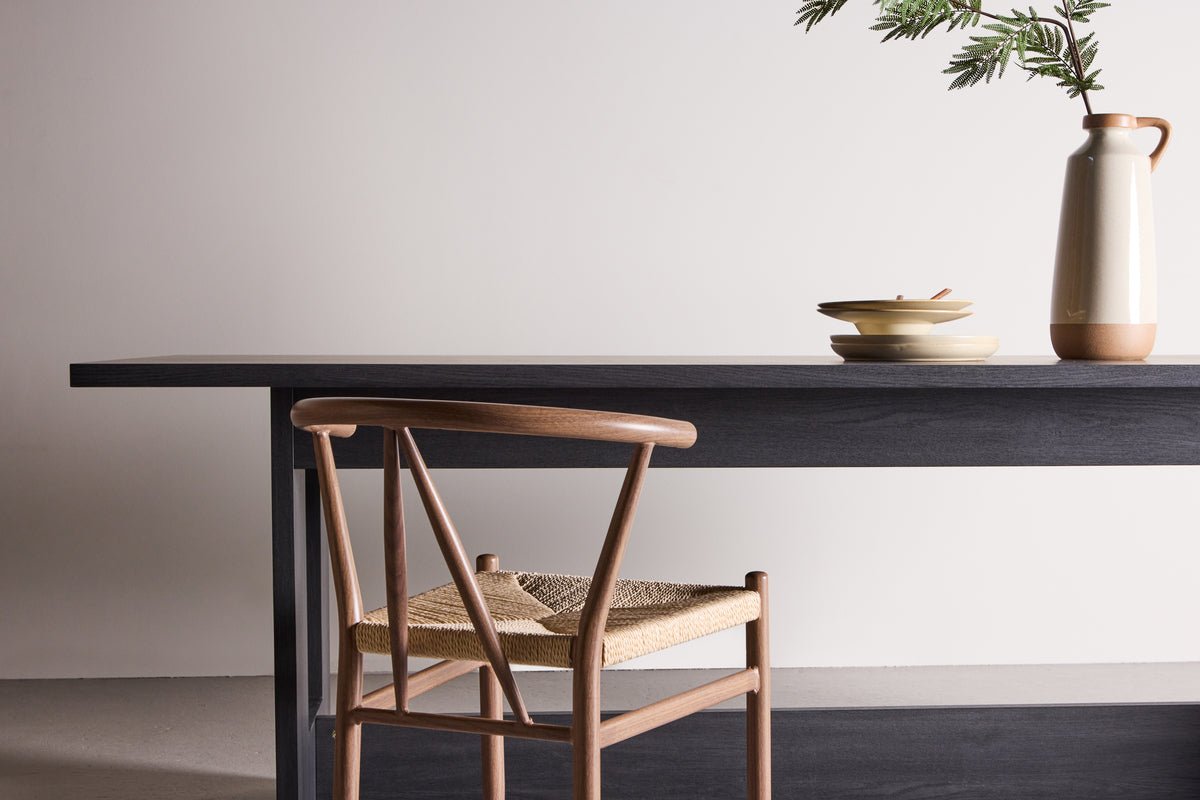 Esstisch Tully - ein rechteckiger Esstisch in elegantem Schwarz