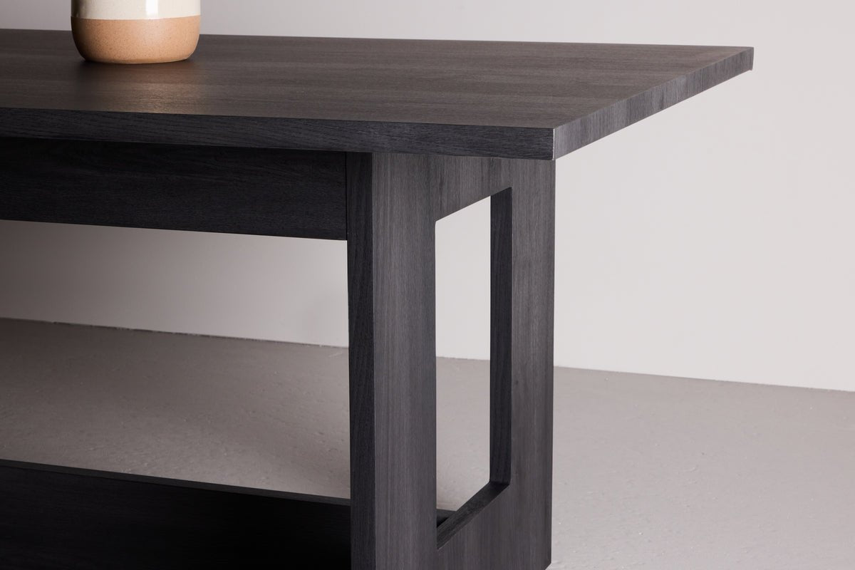 Esstisch Tully - ein rechteckiger Esstisch in elegantem Schwarz