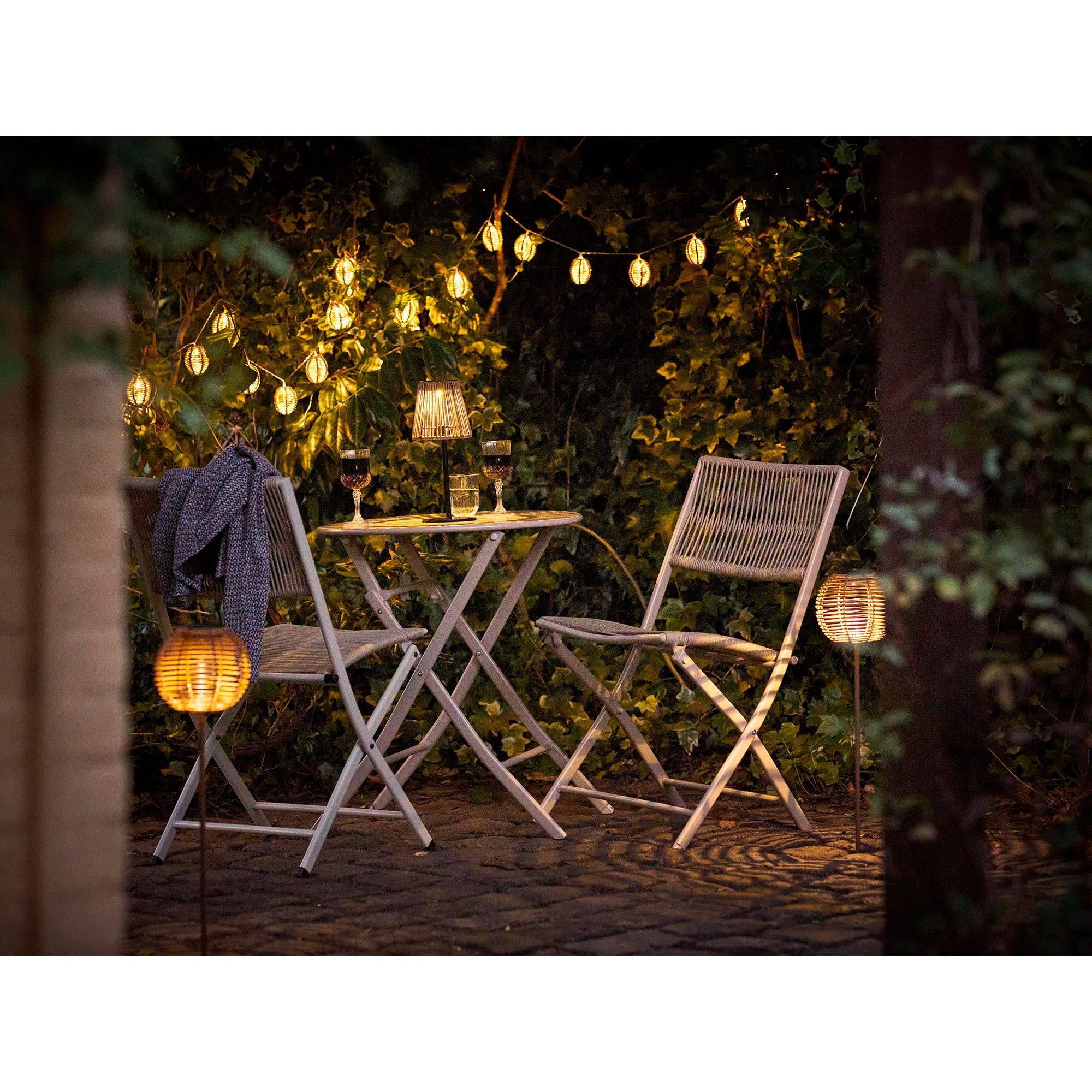 Garten Solar-Tischleuchte „Skandora“ – wetterfest für Balkon & Outdoor-Bereich