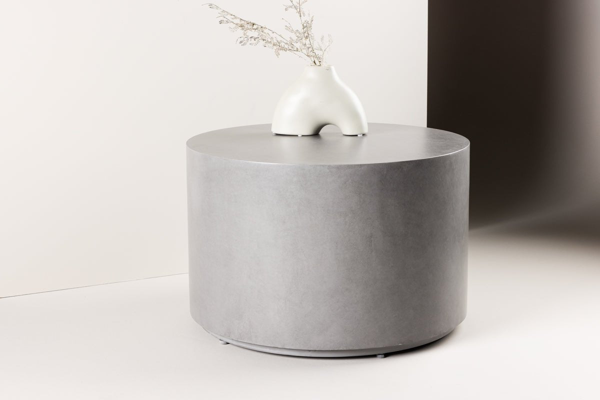 Garten Beistelltisch India - Ø60 aus Aluminium in der Farbe Grau