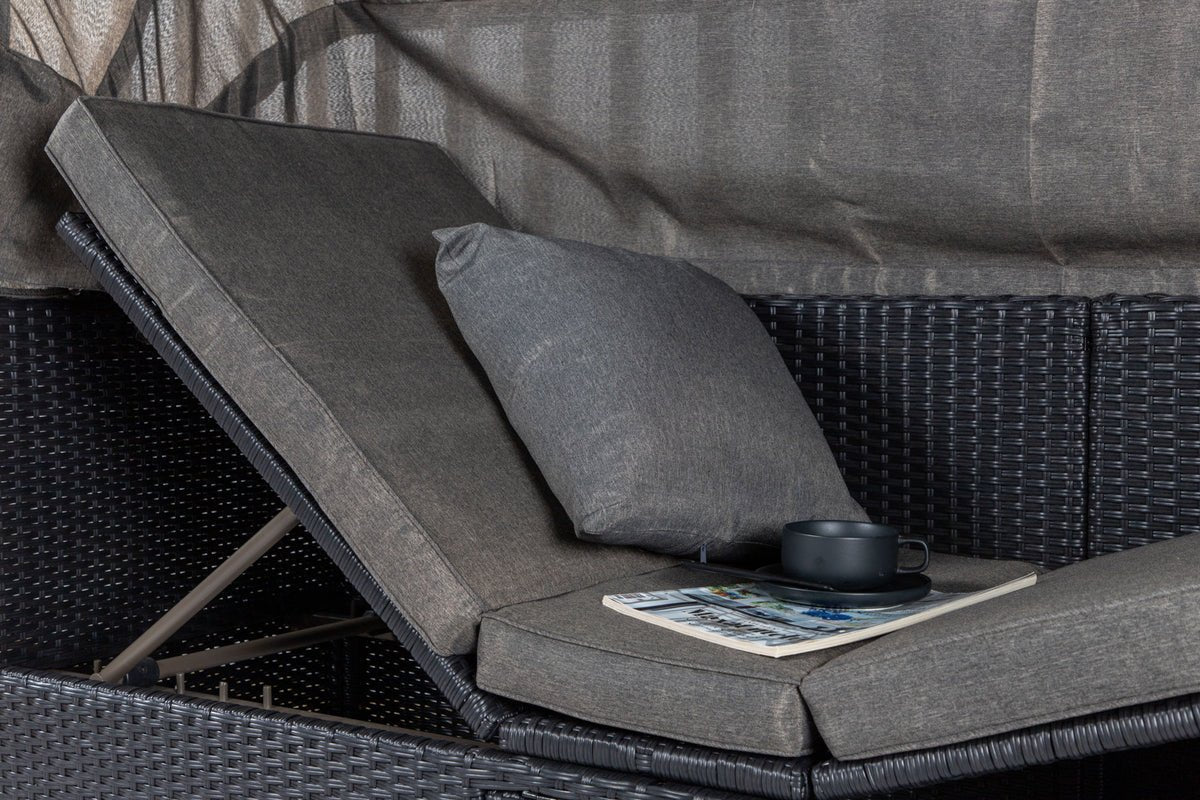 Garten Daybed Merano – Outdoor-Liege mit Sonnendach aus Polyrattan in Schwarz