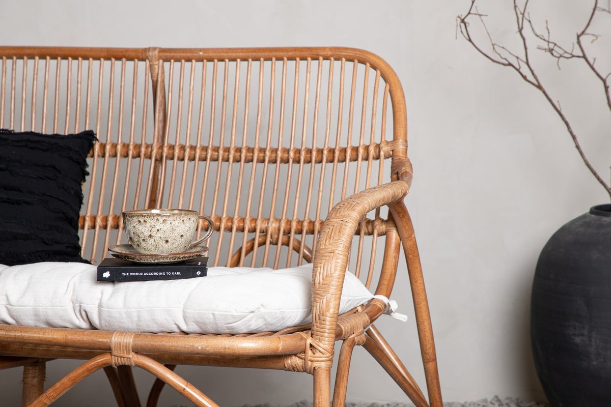 Loungesessel Sevilla – aus Rattan inklusive creme-weißem Kissen