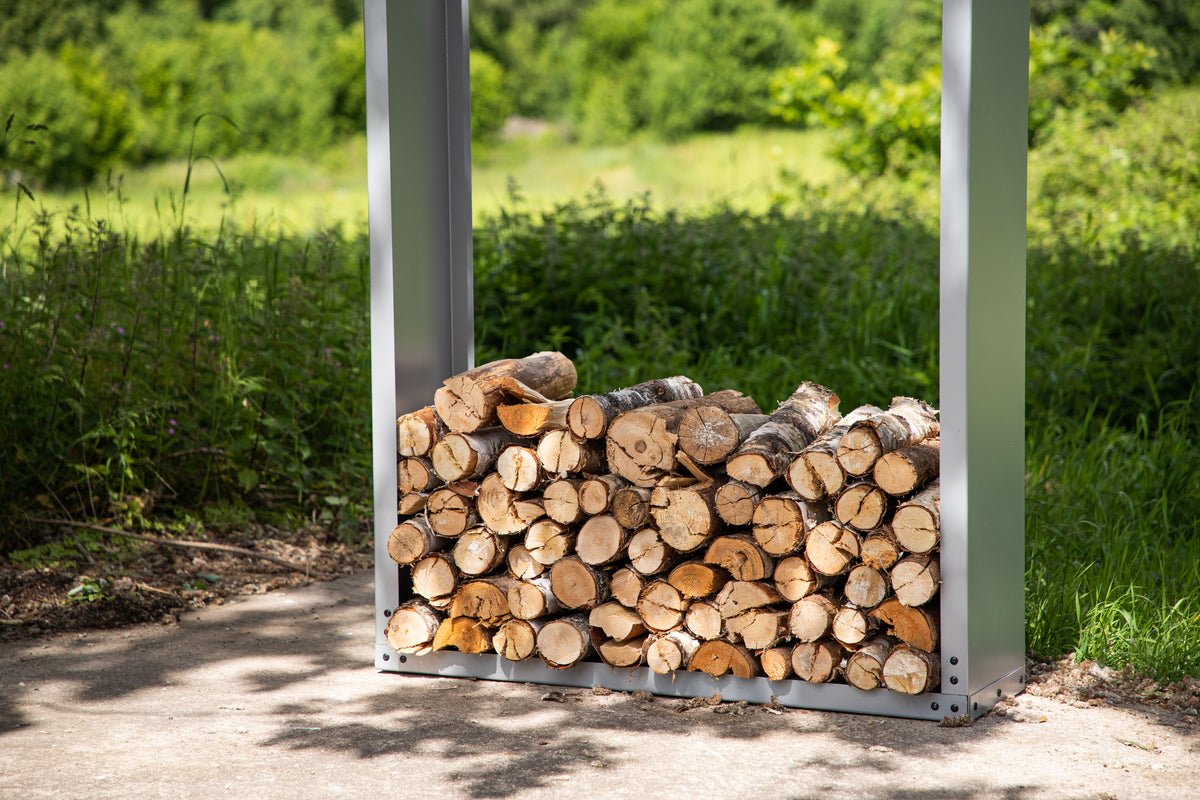 Outdoor Holzstapelständer Billi - aus silberfarbenem Stahl