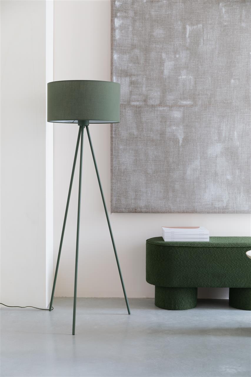 Stojacia lampa Susie – zo železa