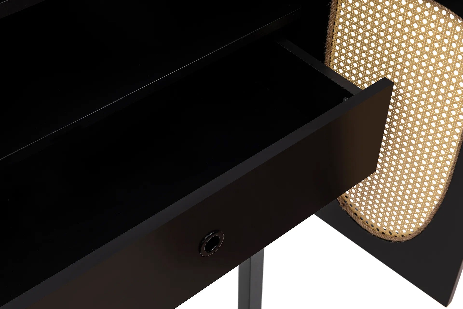 Designer Kommode Jorvella - aus Schwarz beschichtetem Holz