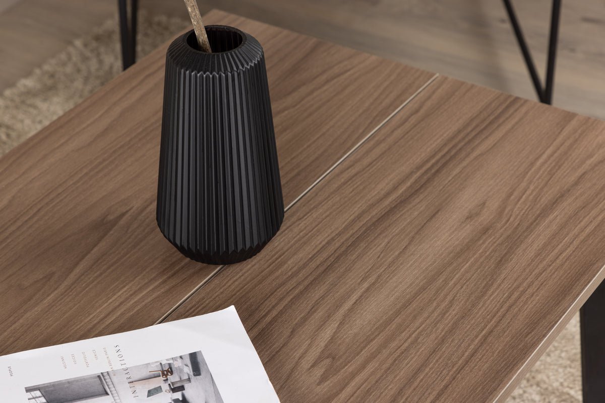 Couchtisch Hator - mit Stahlgestell und Walnussoptik