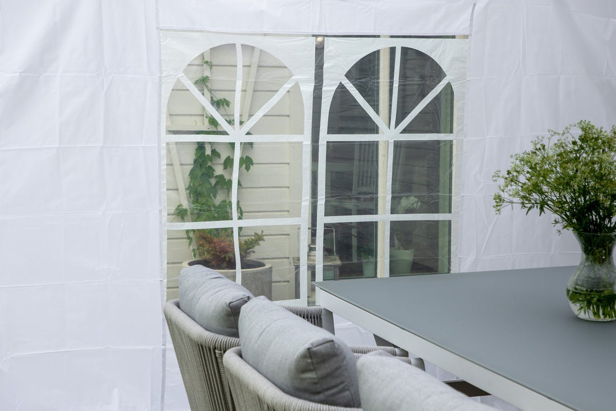 Záhradný altánok Oasis - s bielou strechou a stenami z polyesteru