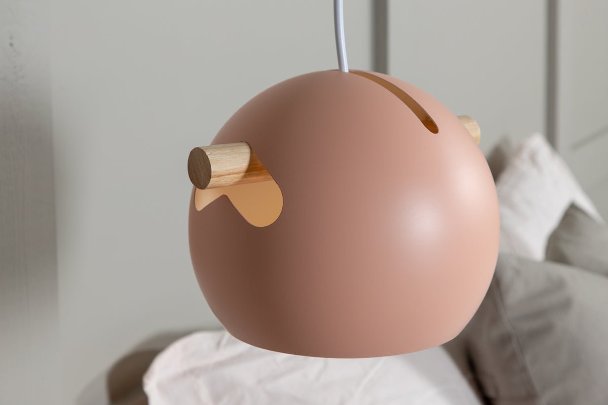 Závesné svietidlo „Serengeti" – Trendová staroružová s detailmi z orecha