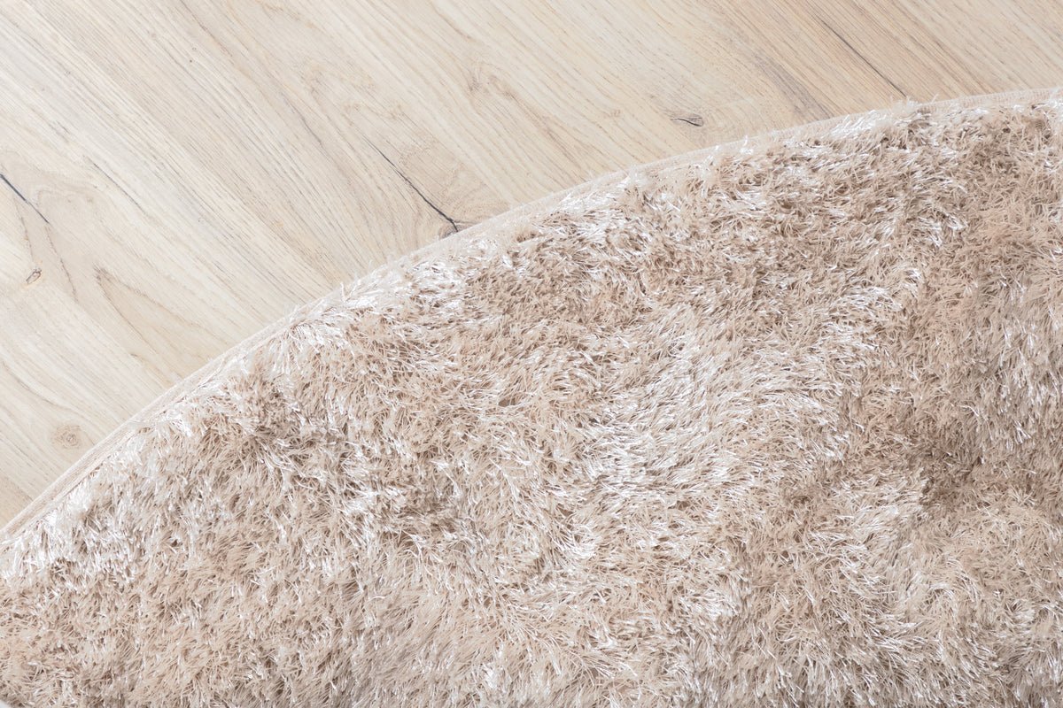 Koberec Velian – s lesklou štruktúrou z polyesteru