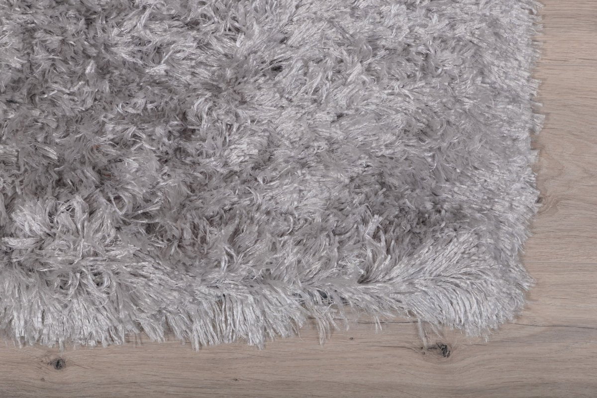 Koberec Bravion – s lesklým vzhľadom z polyesteru