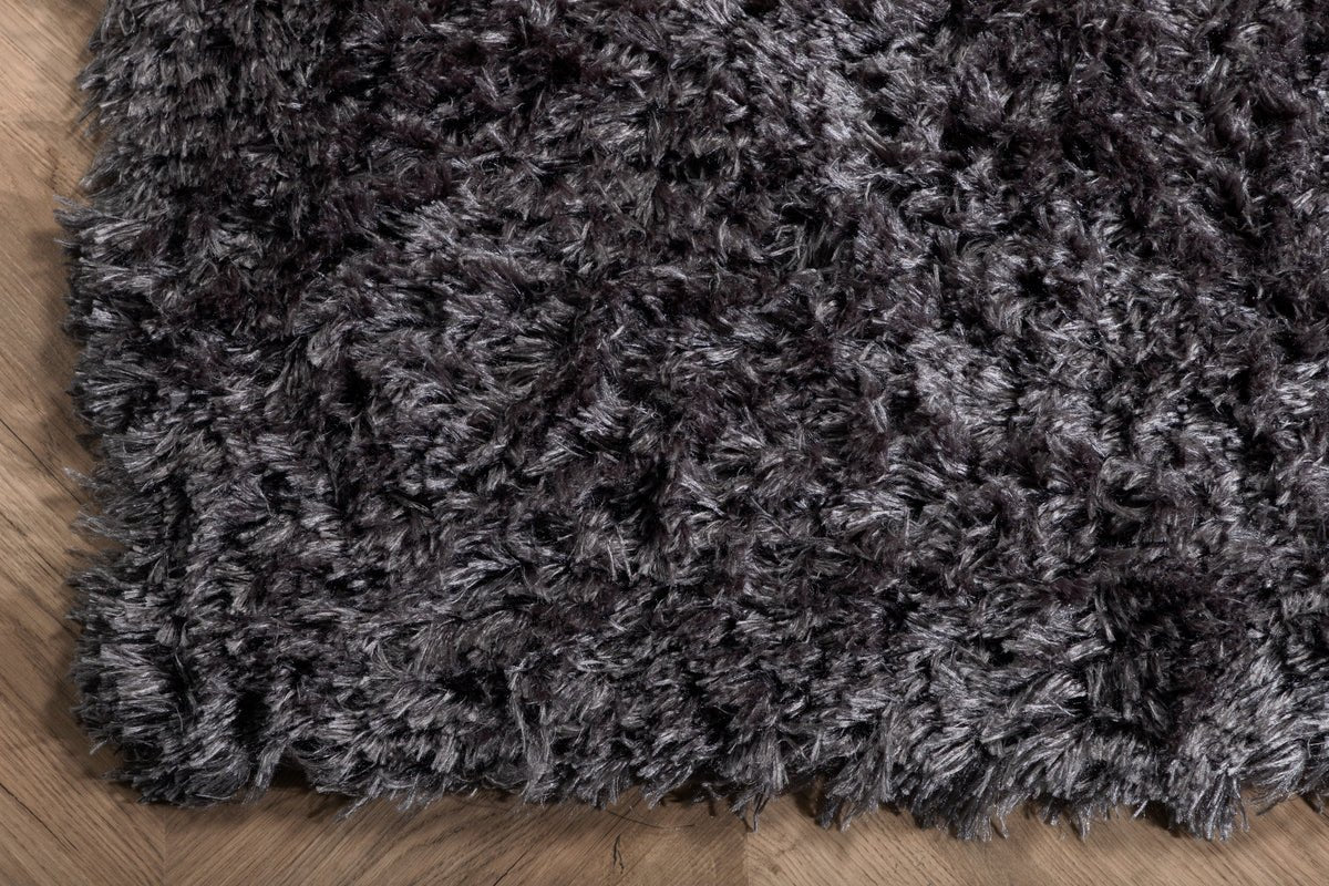 Koberec Bravion – s lesklým vzhľadom z polyesteru