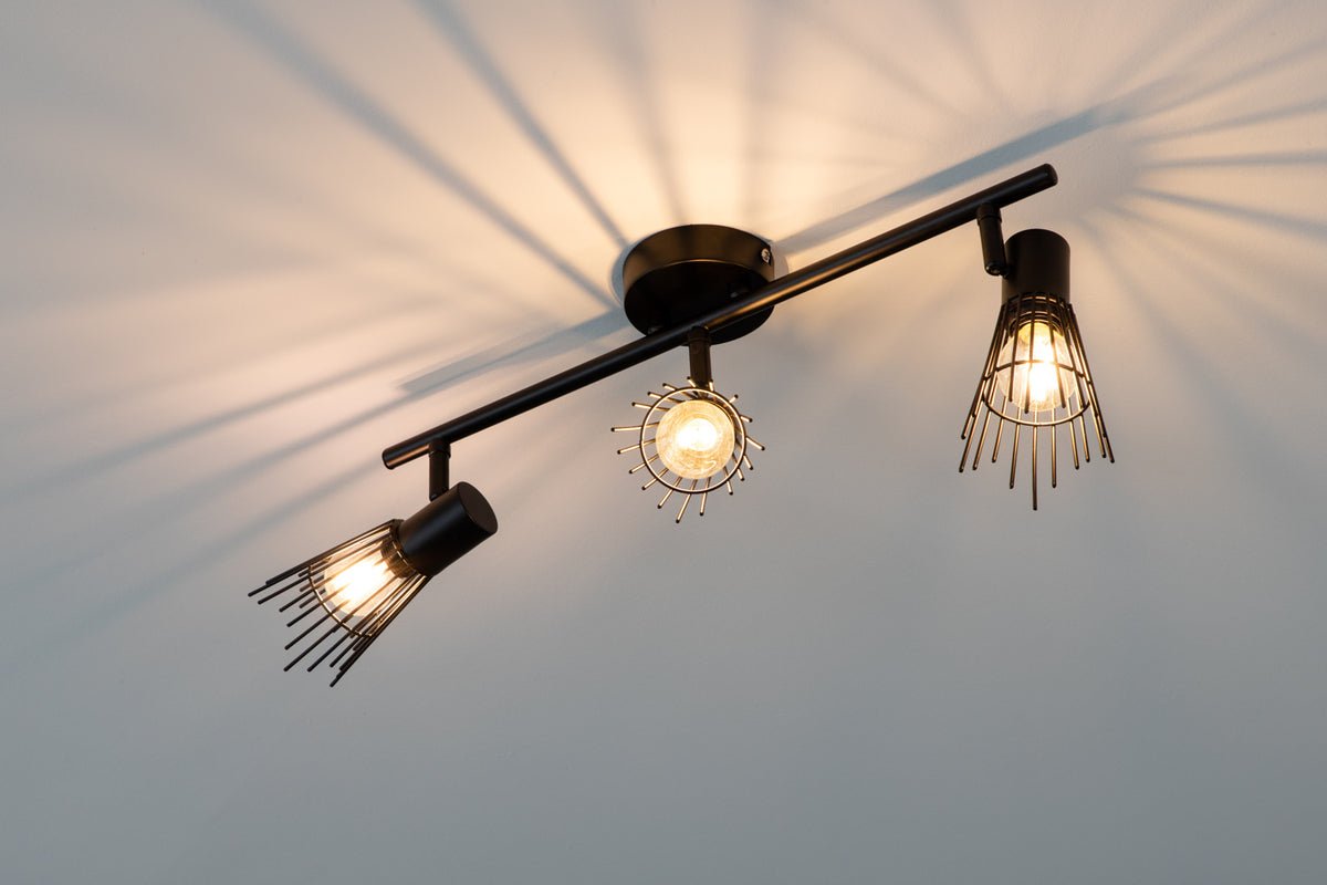 Nástenné svietidlo „Anastasia" – Voliteľne dostupné s 3 alebo 4 plameňmi