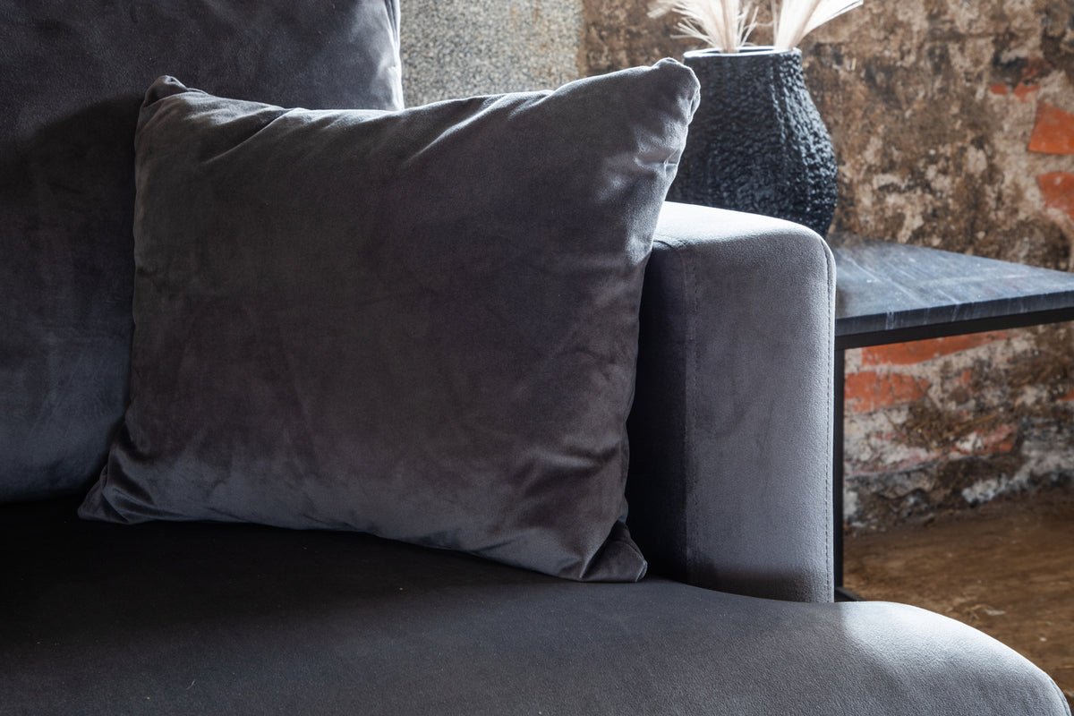 Kreslo Asten - na výber v 4 farbách a rôznych materiáloch