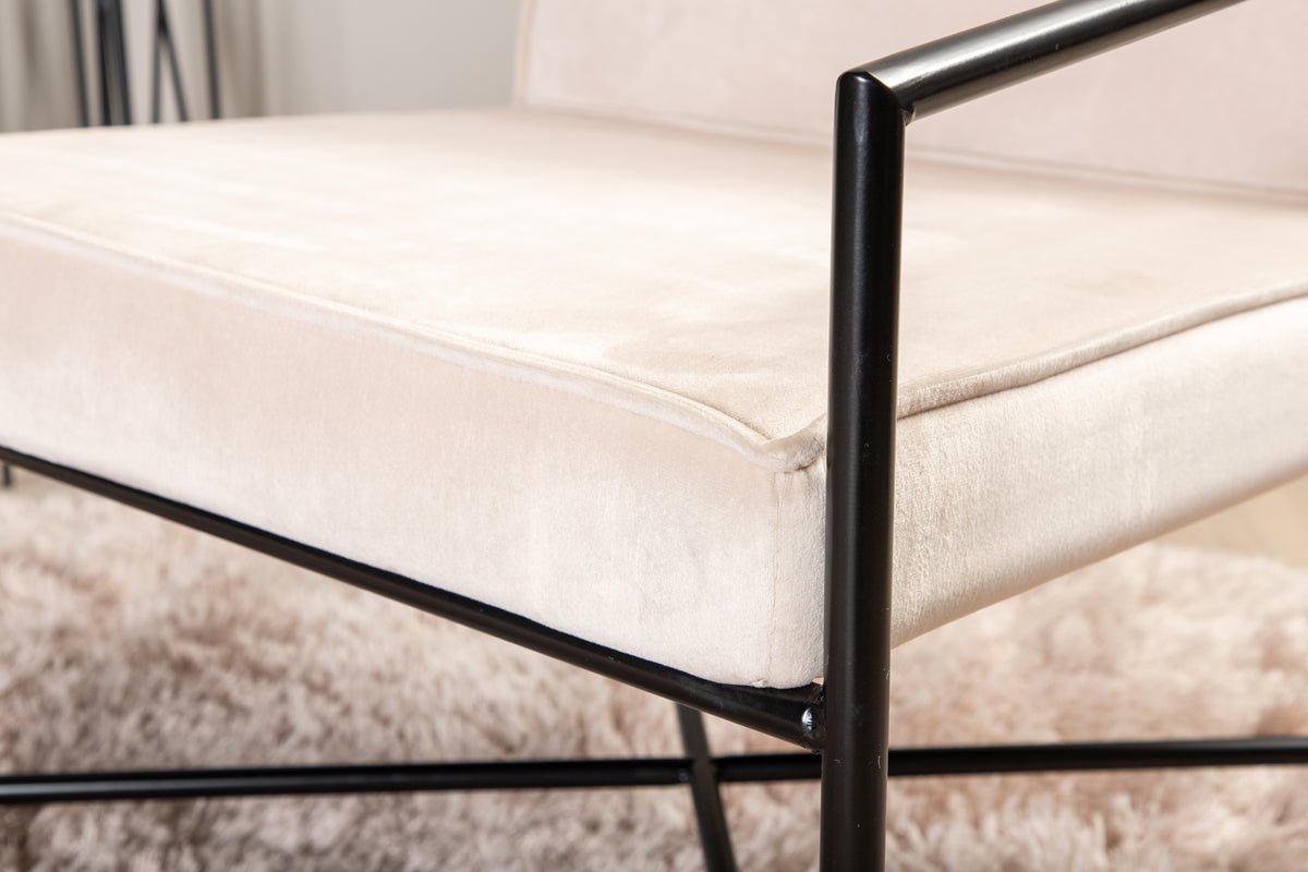 Kreslo Lorele - s poťahom z plyšu alebo zamatovým poťahom