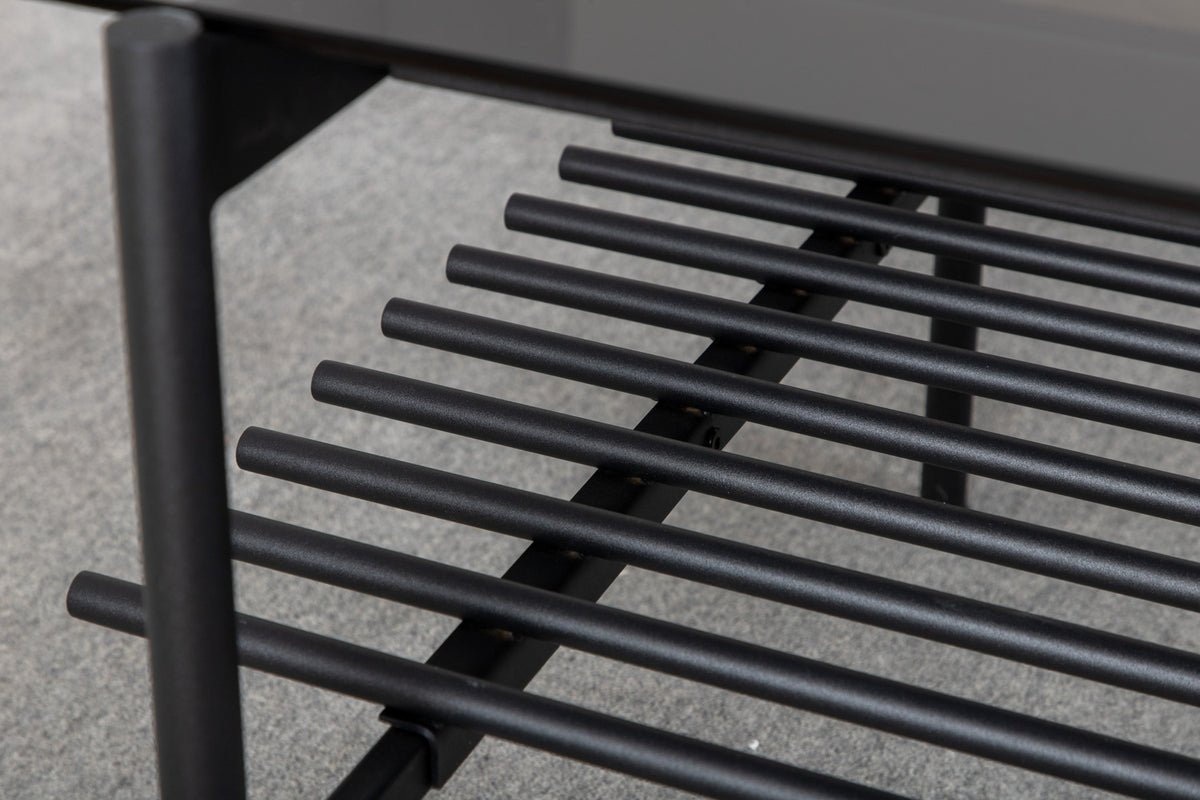 Konferenčný stolík Staffan - v čiernej farbe s doskou z skla