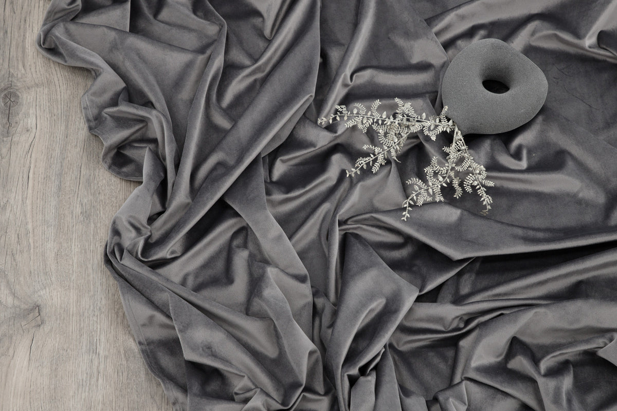 Sada záclon Anny – zamatový vzhľad v mnohých farbách