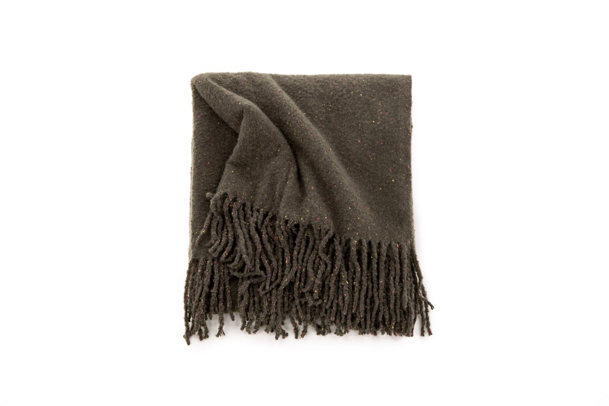 Prehoz Malin Antracit – 170×130 cm s strapcami a melírovaním