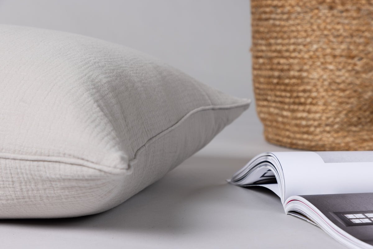 Poťah na vankúš Moments - 60x60 cm v Béžovej a Sivá z 100% bavlny