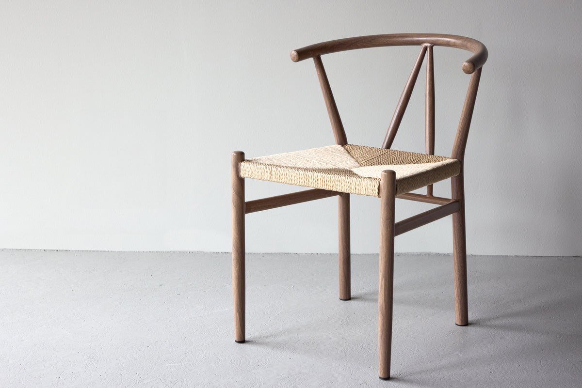 Stolička Fliou II - v Czarny s jednotnou farebnou sedacou plochou