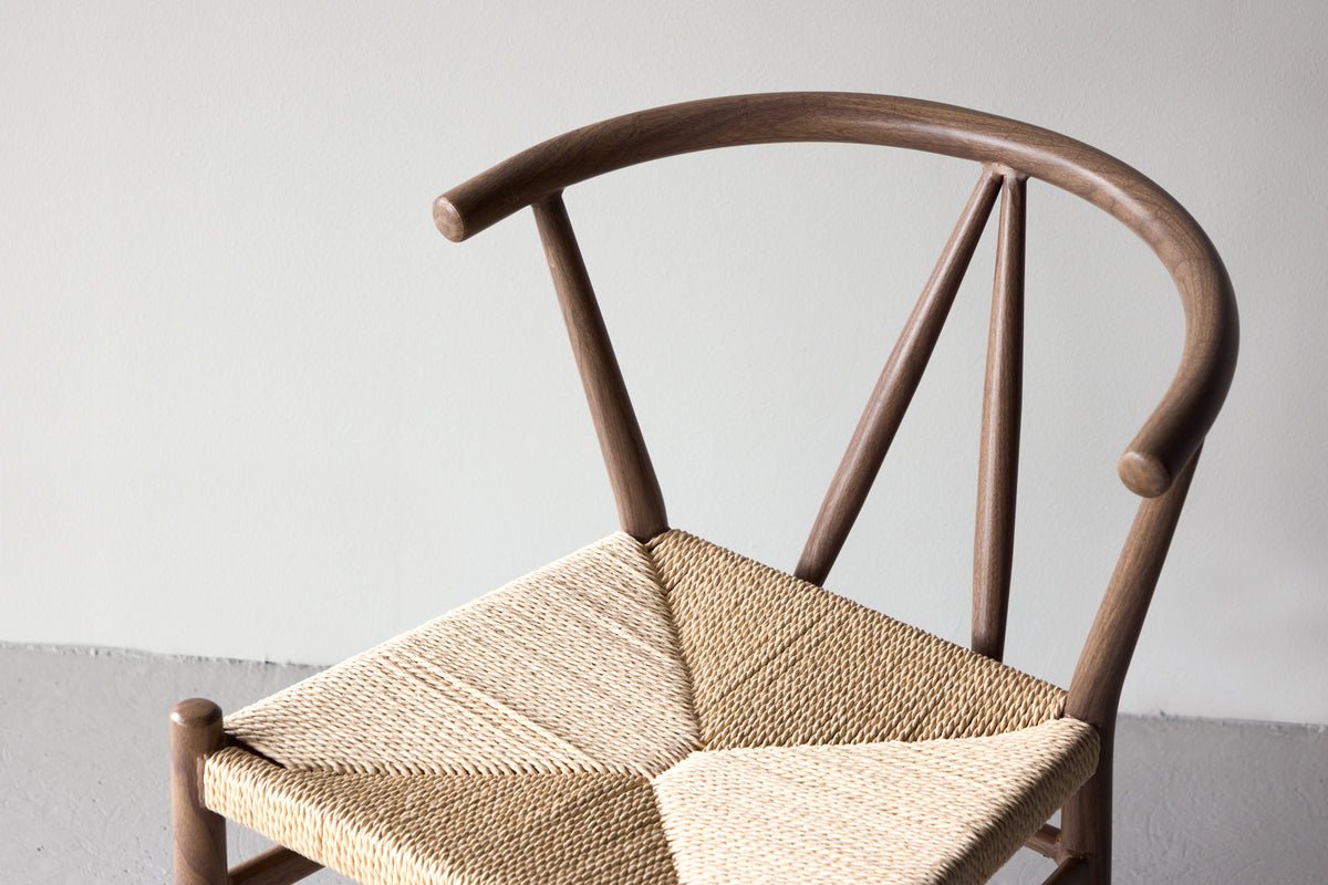 Stolička Fliou II - v Czarny s jednotnou farebnou sedacou plochou