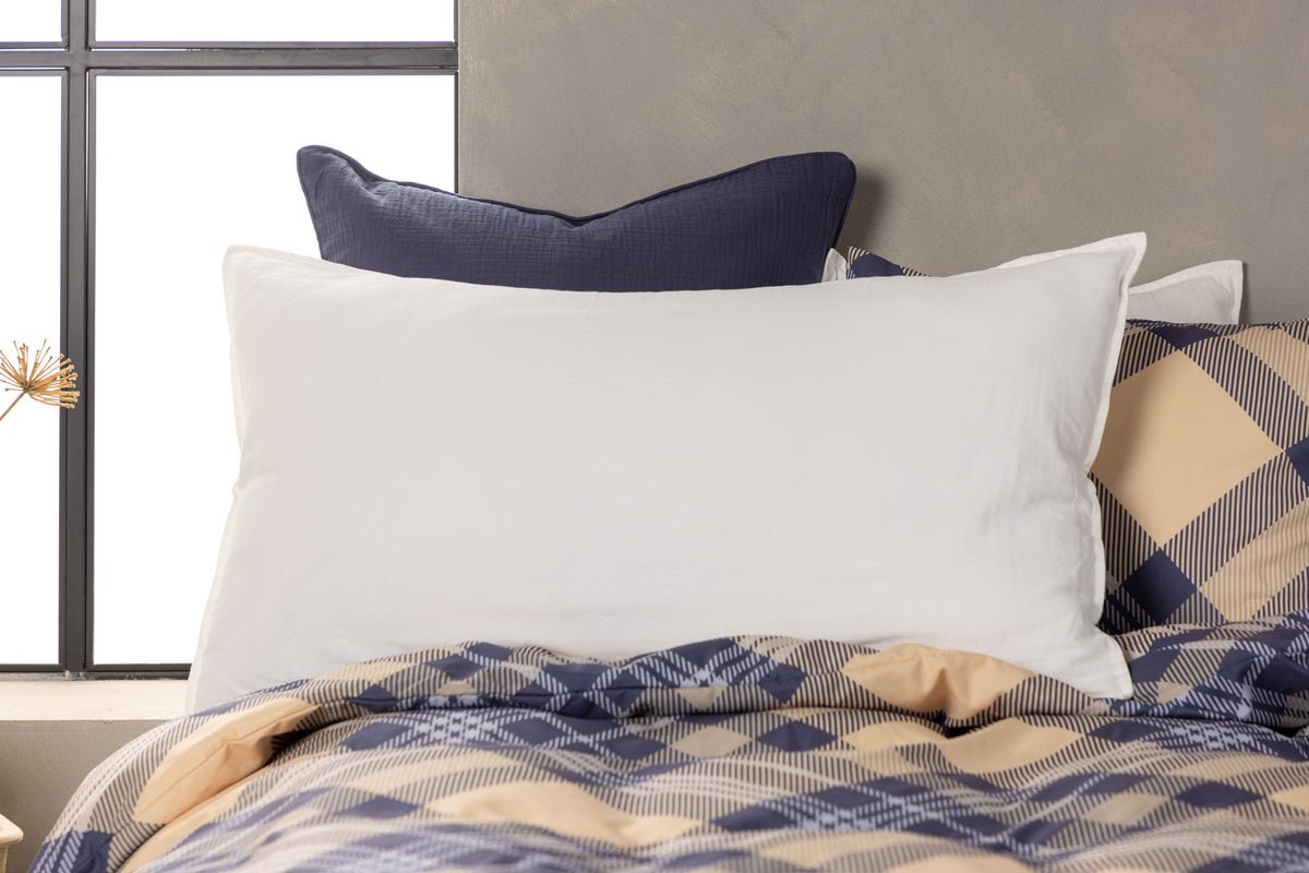 Poťah na vankúš Hygge - 50x90 cm v Hnedá, Béžová a Bielá z 100% bavlny