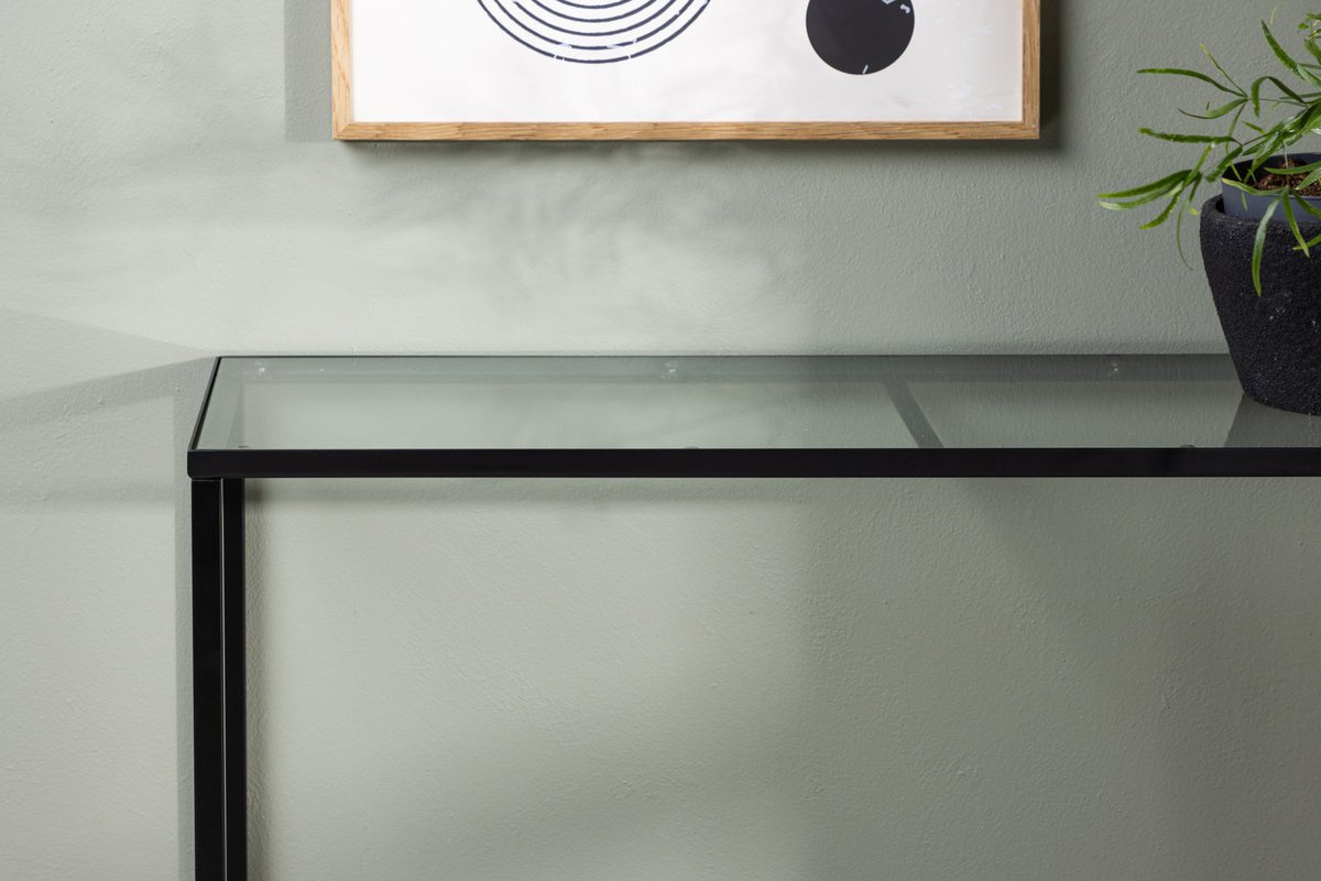 Prístavný stolík Chase – s doskou z skla