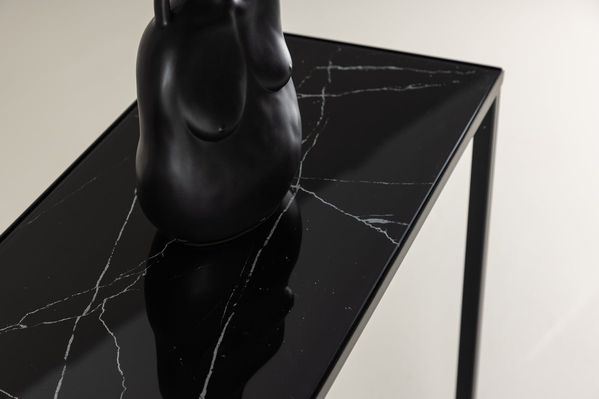 Prístavný stolík Chase – s doskou z skla