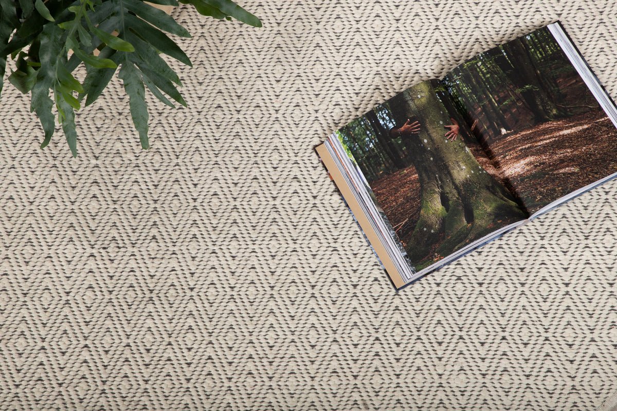 Koberec Naveen – okrúhly v Béžovej z polyesteru a bavlny