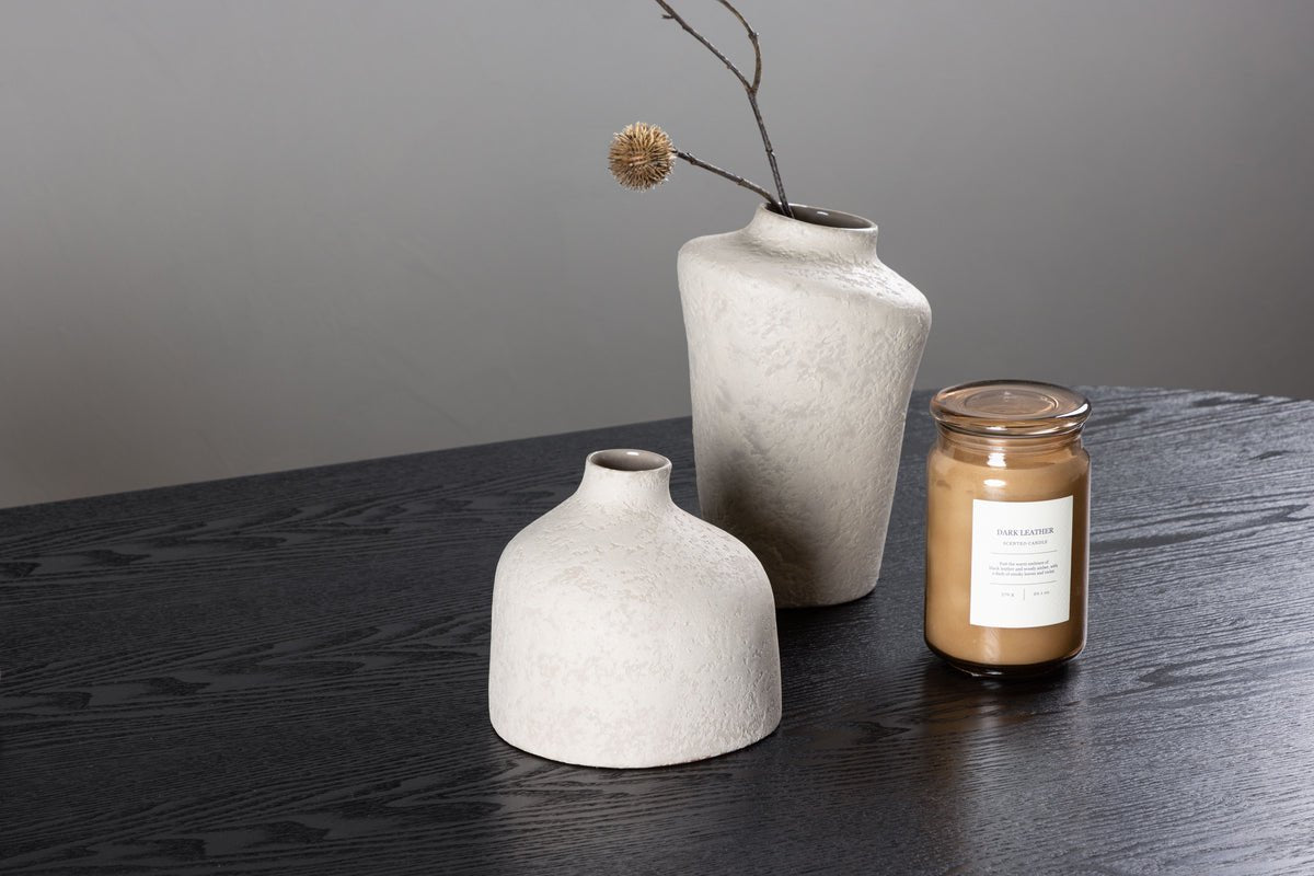 Jedálenský stôl Maui - s oválnou doskou v drevenom vzhľade