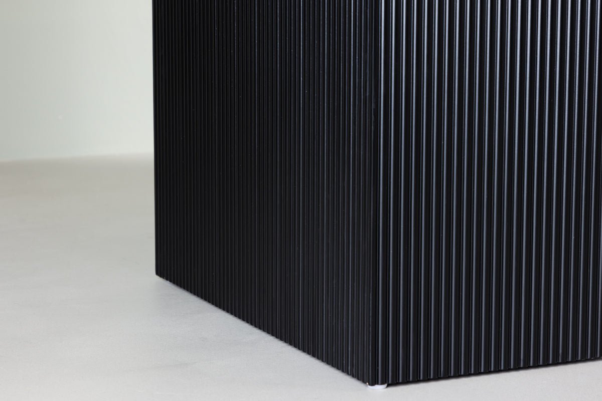 Jedálenský stôl Te Kaha - v elegantnom, nadčasovom dizajne