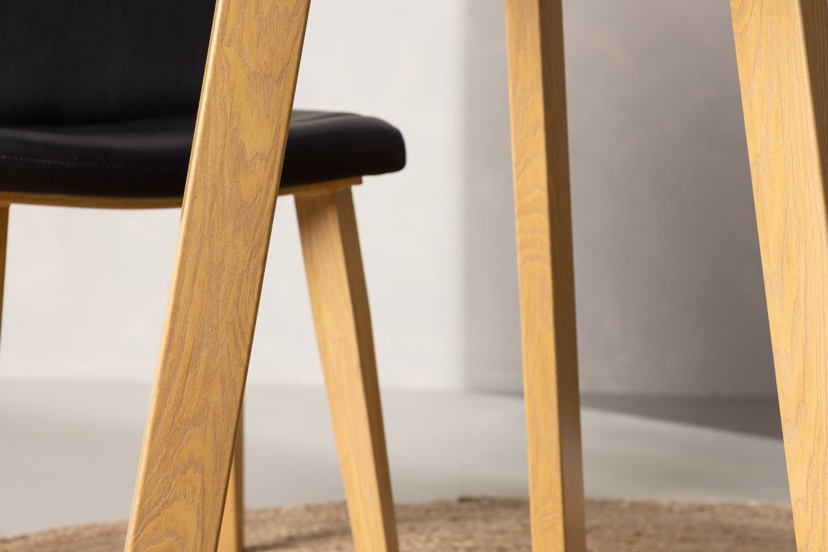 Jedálenský stôl Nohea - nadčasová elegancia vytvára príjemnú atmosféru