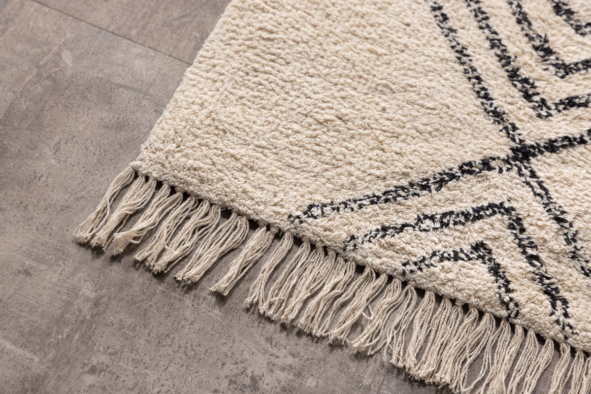 Kúpeľňová predložka Ubud - v čierno-bielom dizajne z savého bavlneného materiálu