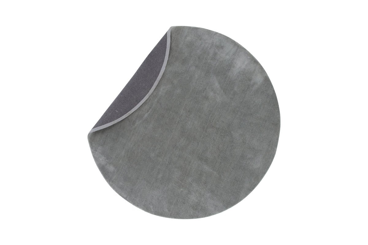 Koberec Vasia – okrúhly s lesklým vzhľadom z polyesteru