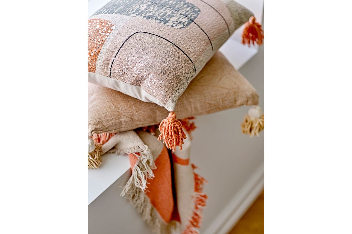 Zierkissen Girona – Printdesign mit Quasten