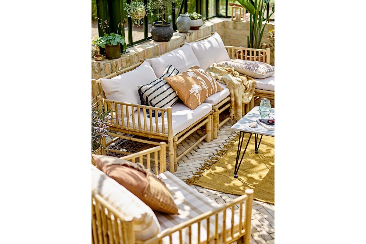 Prehoz na posteľ Romy – dizajn tie-dye v žltej farbe