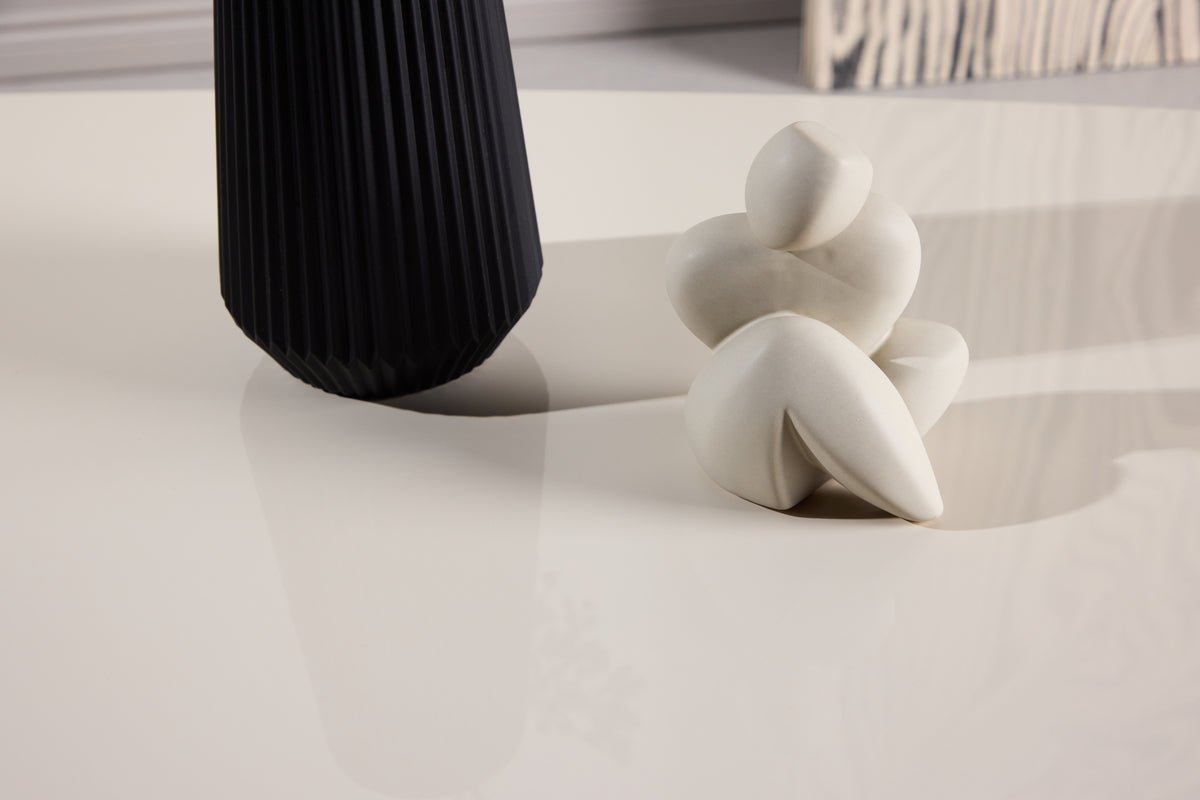 Konferenčný stolík Evania v béžovej farbe - s lesklým povrchom