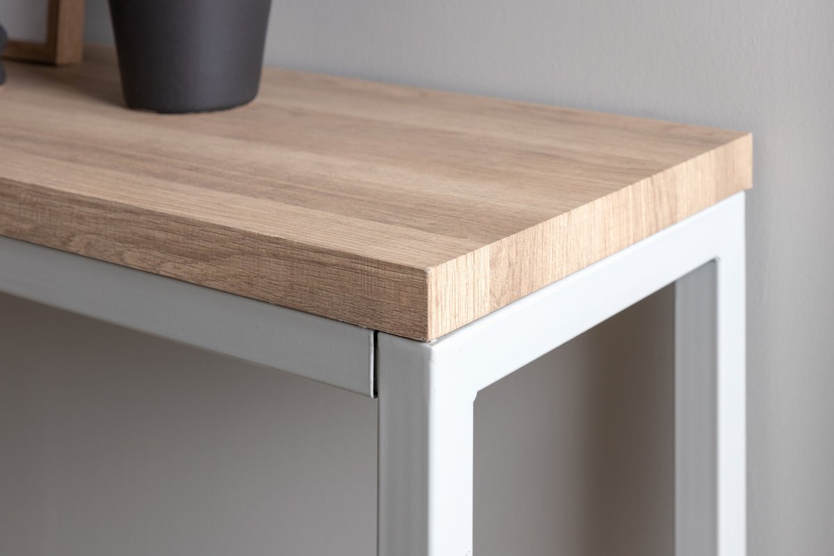 Prístavný stolík Regina – v rôznych farbách