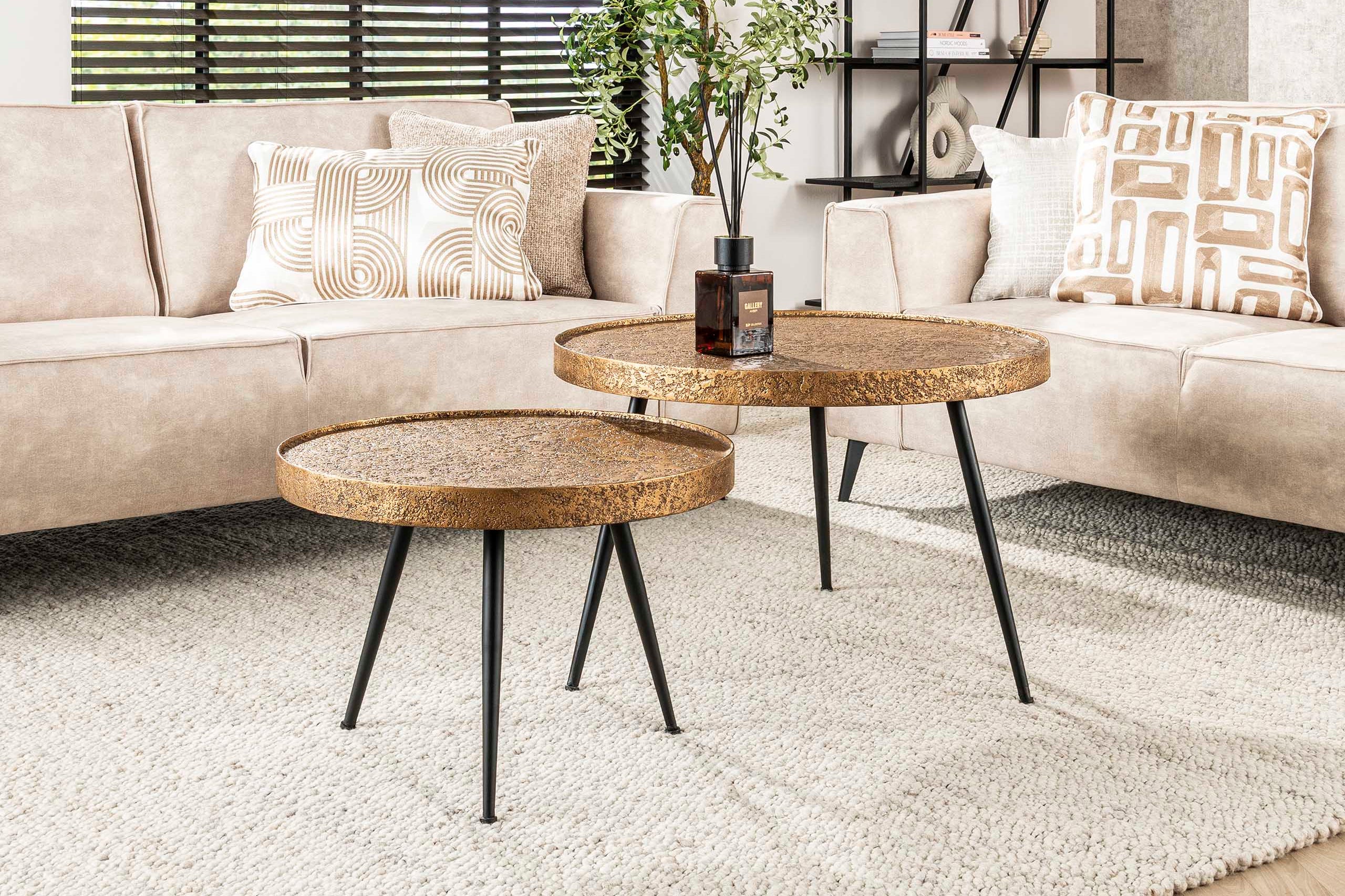 Couchtisch Kharu - 2er Set in Metallic-Antikbronze in rundem Design