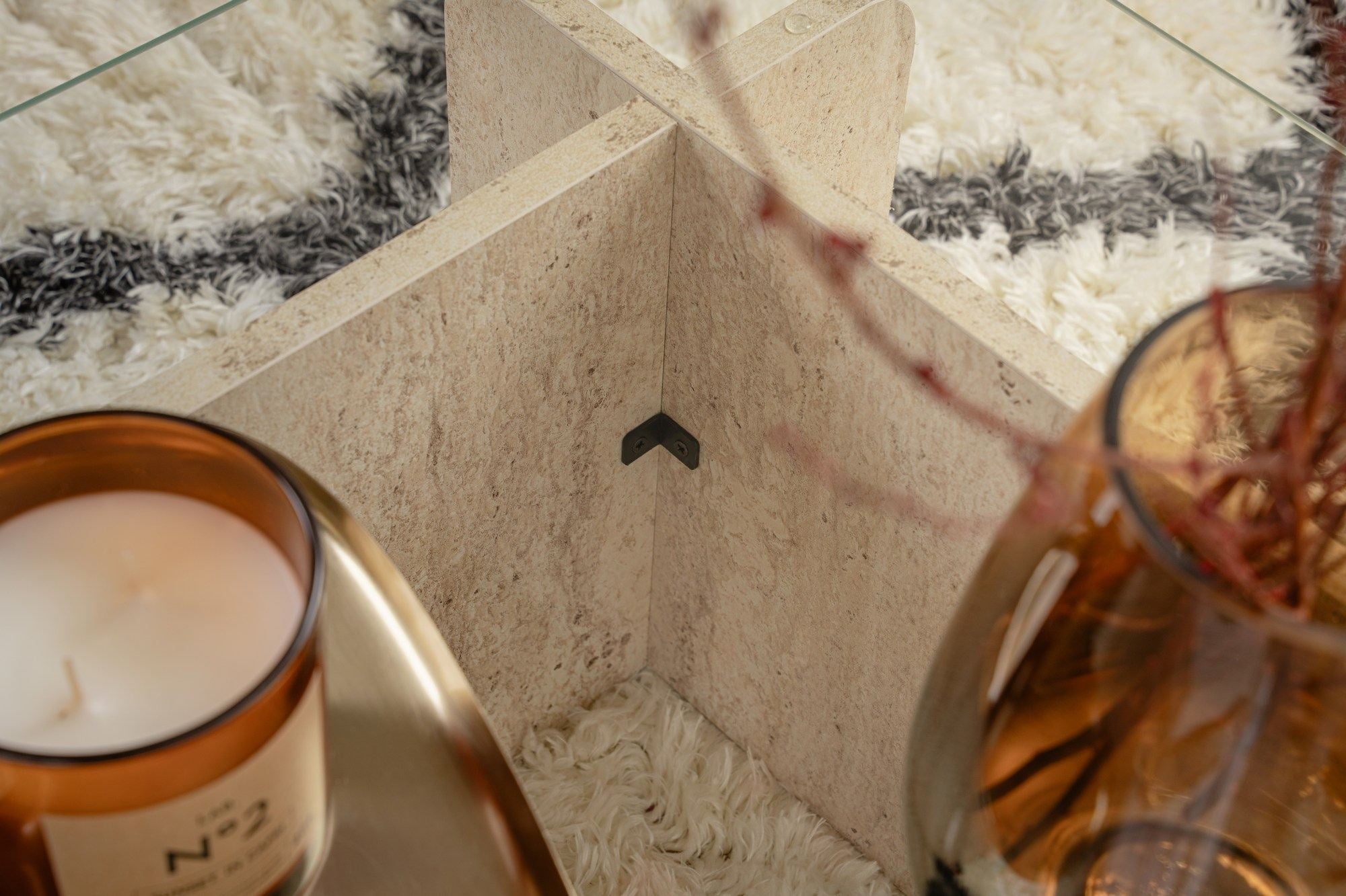 Konferenčný stolík Fendro - s obdĺžnikovou sklenenou doskou a vzhľadom travertínového kameňa