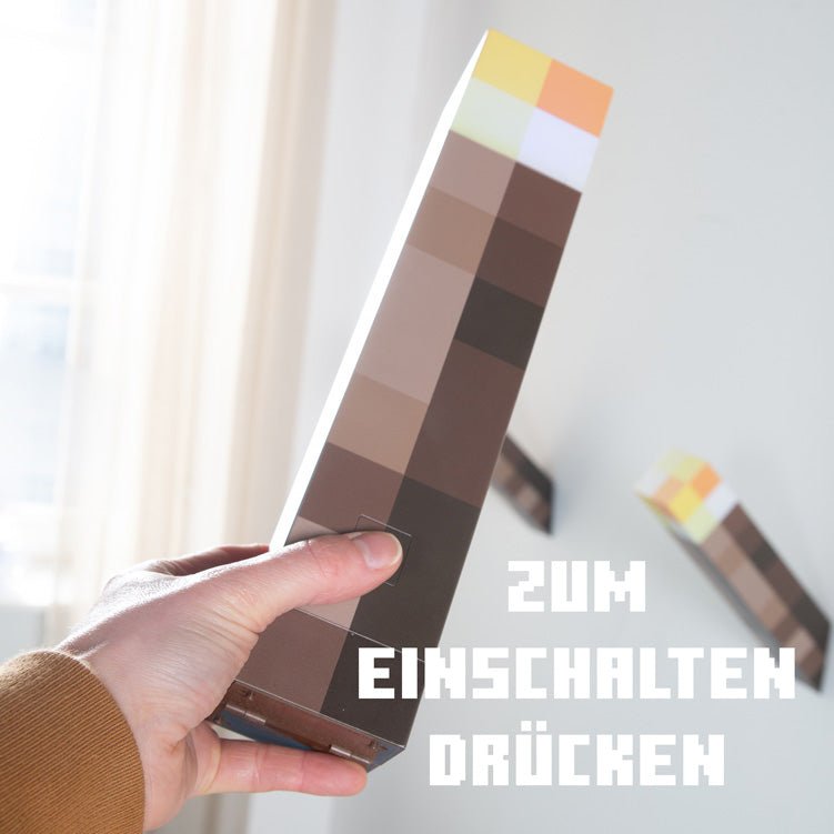 Minecraft LED fakľa s nástenným držiakom – Nabíjateľná a originálny pixelový dizajn