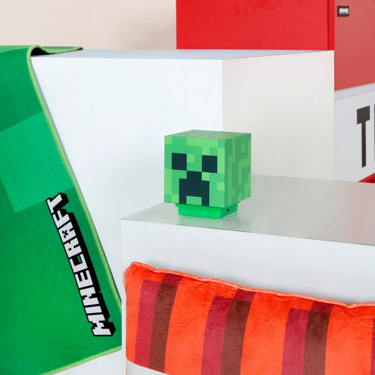 Minecraft LED-lampa „Creeper“ – svietiaca figúrka s batériou