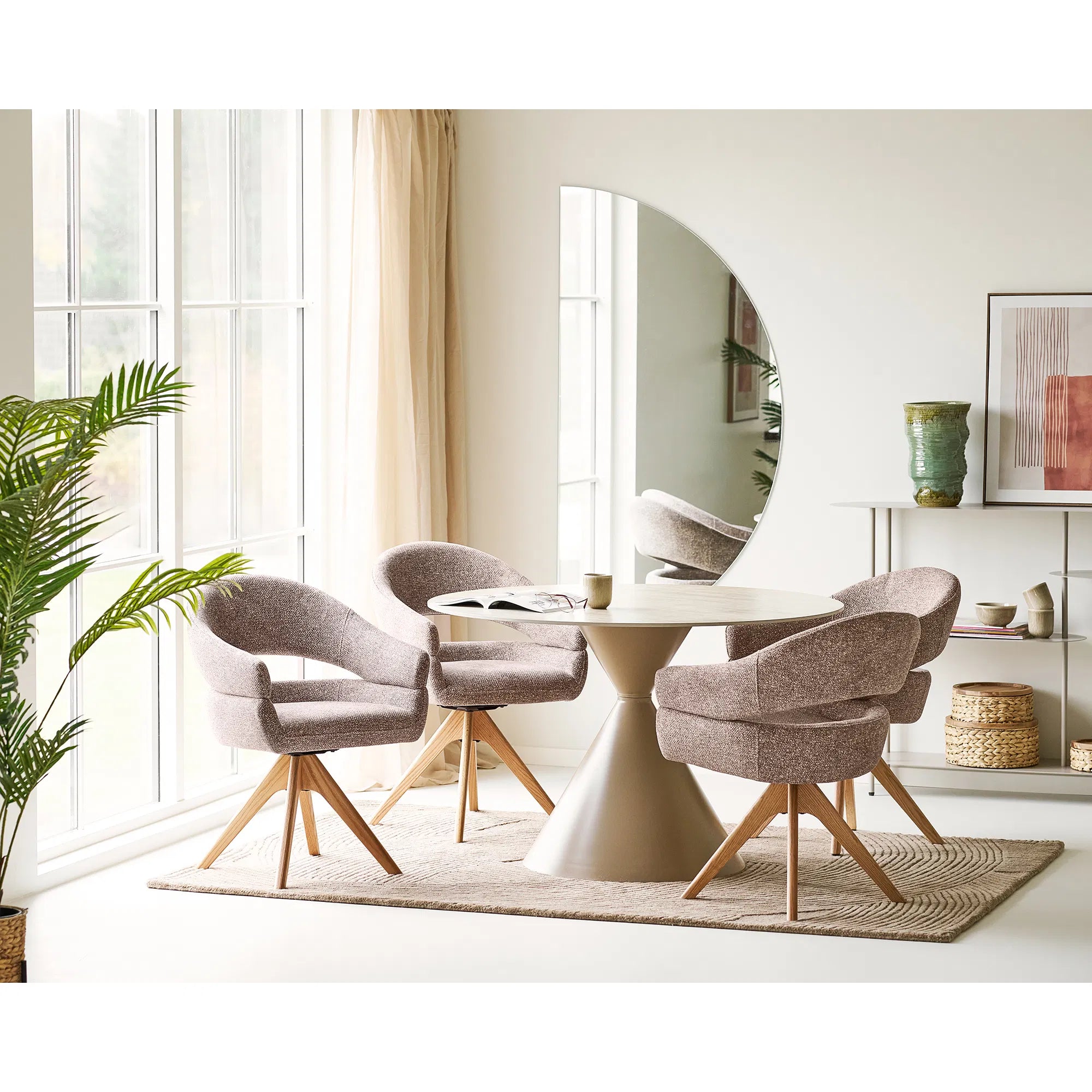 Zrkadlo Valmira – Polmesiac